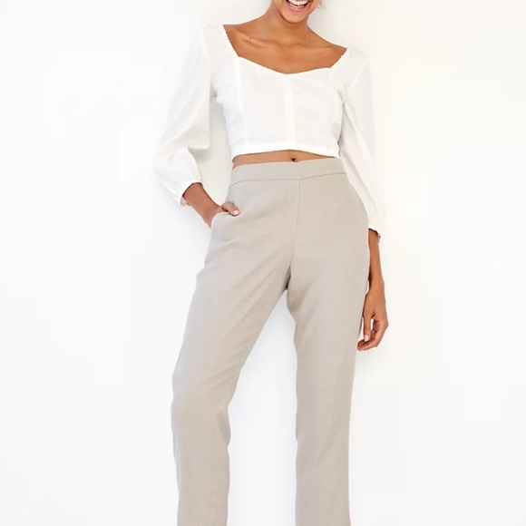 Aritzia Babaton Pants Full lenght Cream Minimalist Old Money Darted Pockets Sz 4 - Picture 2 of 14